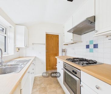 3 bedroom terraced house to rent - Photo 6