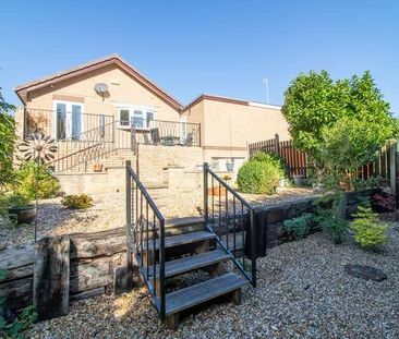 Cleeve Hill Gardens, Waterthorpe, S20 - Photo 4