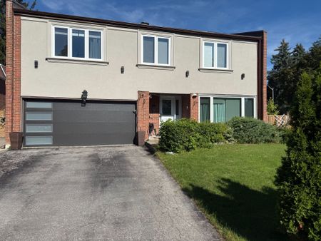 For Lease - 19 Tarbert Road, Toronto, Ontario - Photo 2