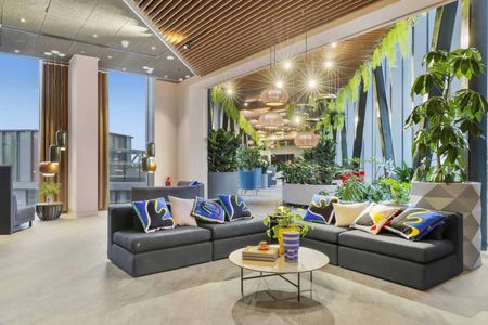 Hightail Point, E20 1JY, London - Photo 5