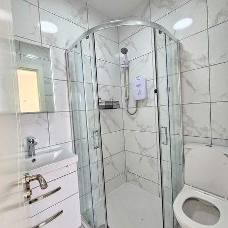 Studio Flat, West Green Road, N15 - Photo 4