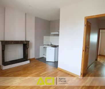 CHARNAY LES MACON – GRANDE RUE DE LA COUPEE APPARTEMENT RENOVE - Photo 5