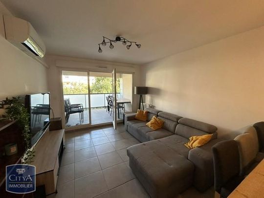 Location Appartement 3 pièces 59m² LA SEYNE SUR MER 83500 - Photo 1
