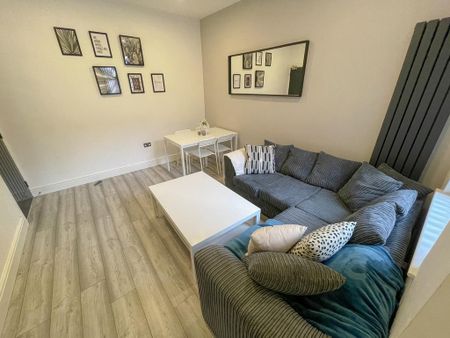 4 bedroom house to rent - Photo 3