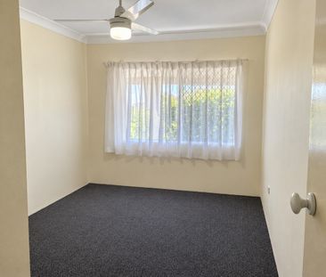Neat and Spacious Home in Prime Arundel Location - Photo 2
