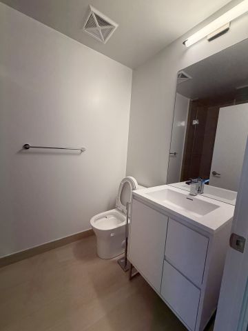 For Lease - 5 Quarrington Lane Unit# 2505, Toronto, Ontario - Photo 2