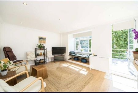 2 Bed Flat, Longfield House, W5 - Photo 2