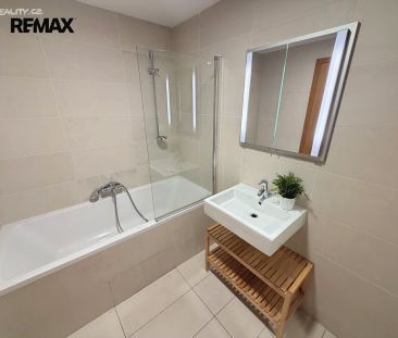 Pronájem bytu 1+kk 44 m² - Photo 3