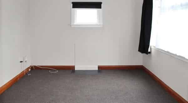 HOSPITAL - 2 BEDROOM - Photo 1