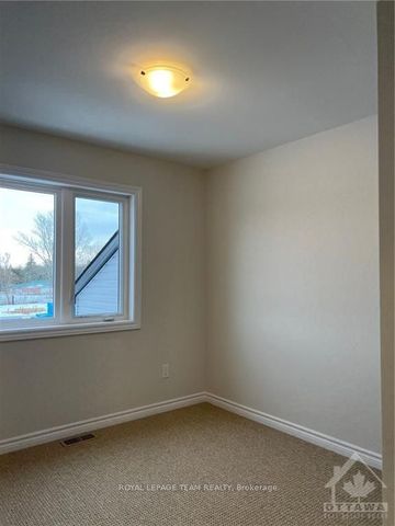 For Lease - 104 Patchell Place, North Grenville, Ontario - Photo 2