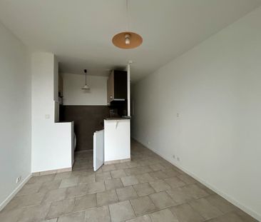 Location Appartement 1 pièce 19m² NICE 06100 - Photo 5