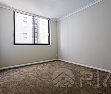 Unrivalled Location, Superior Modern 2 bedrooms!!! - Photo 5