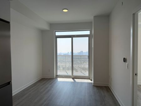 For Lease - 5105 Hurontario Street Unit# 1904, Mississauga, Ontario - Photo 2