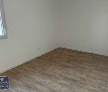 Location Appartement 3 pièces 72m² ANGERS 49000 - Photo 2