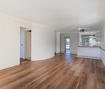 ENJOY SEA BREEZES AND OCEAN GLIMPSES - Photo 1