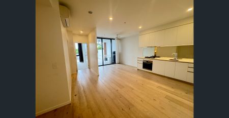 WEST VILLAGE 1 BEDROOM APARTMENT - Photo 2