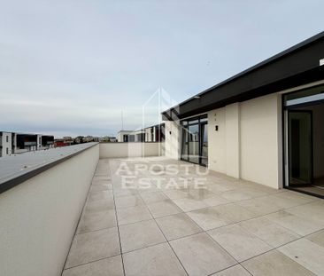 Penthouse 3 camere, terasa de 60mp, loc de parcare, zona Aradului - Photo 2