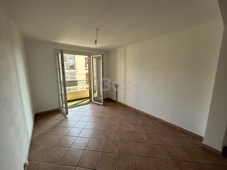 Appartement 4 pièce(s) 3 chambre(s) 71.39 m² - Photo 3