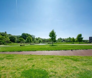 Rustig en comfortabel 1slpk appt. met zicht op park - Photo 2