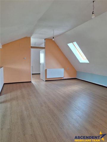 Resedinta spatiu profesional de inchiriat, Ghimbav – Ce... - Fotografie 2