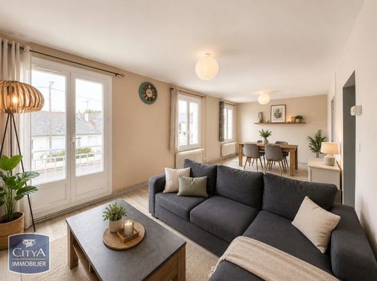 Location Appartement 3 pièces 70m² L ILE BOUCHARD 37220 - Photo 1