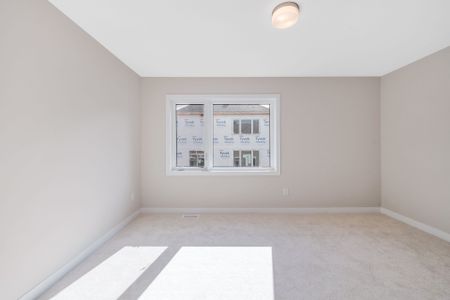 For Lease - 432 Epoch Street, Barrhaven, Ontario - Photo 5
