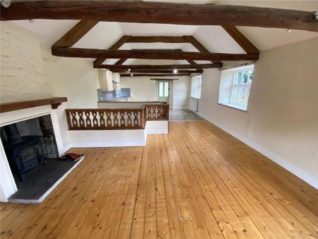 3 bedroom detached house to rent - Photo 3