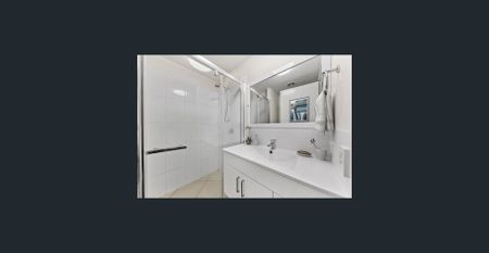 Stylish corner apartment in "Atrium" - Photo 5