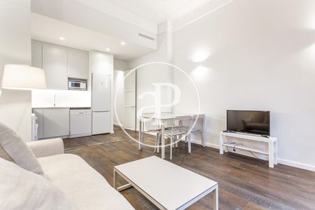 Flat for rent with views in San Francesc (Valencia) - Photo 2