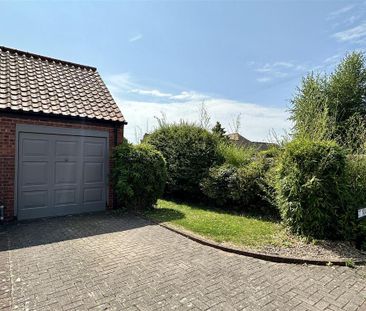 2 bedroom bungalow to rent - Photo 2