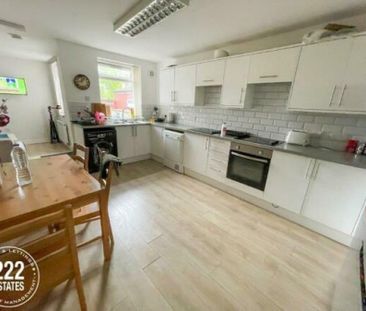 Church Street - Widnes - WA8 - Photo 1