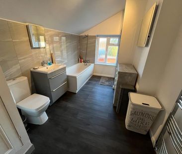 2 bedroom terraced house to rent - Photo 6