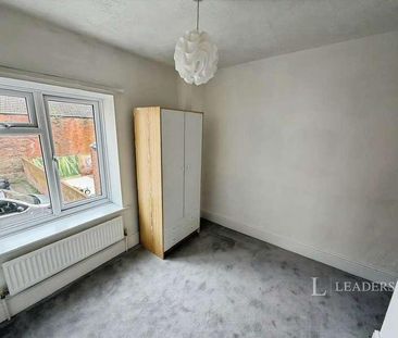 Manor Avenue, Grimsby, Lincolnshire, DN32 - Photo 2