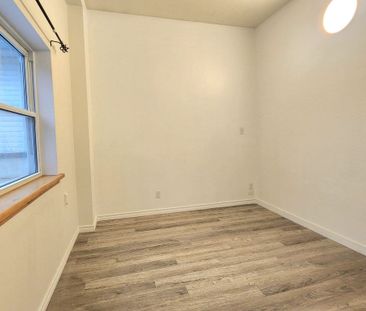 For Lease - 110 Surrey Street, Guelph, Ontario - Photo 2