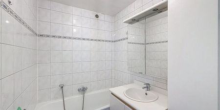 Appartement te huur in Oostende voor € 700 met 1 slaapkamer - Photo 4