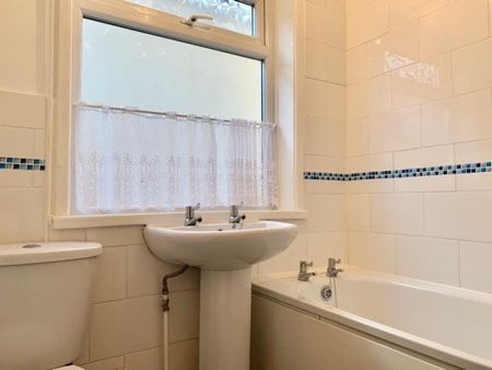 Aylen Road, Copnor - Photo 2