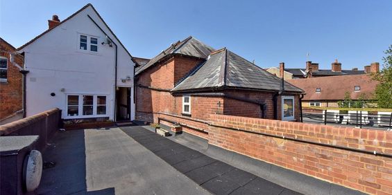 2 bedroom apartment to rent - Photo 3