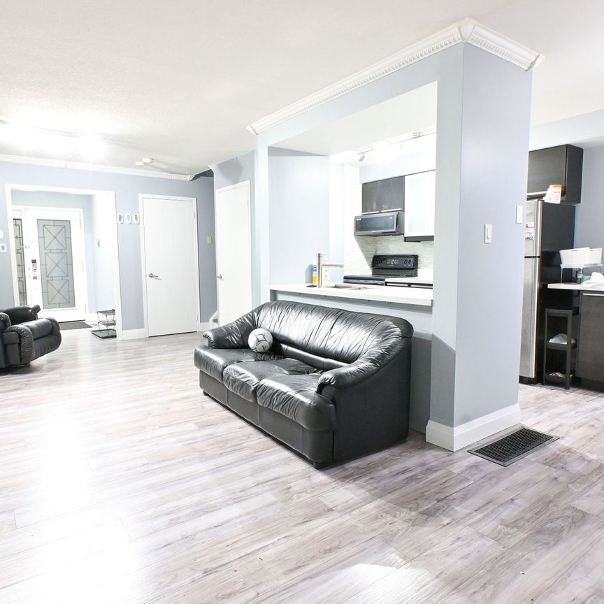 For Lease - 1484 Torrington Drive Unit# 51, Mississauga, Ontario - Photo 1