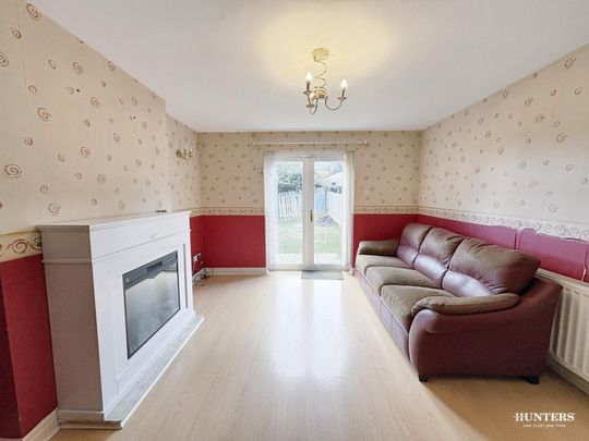 2 bedroom House To Let Total Size: 646 SQ FT - Photo 1