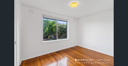 Comfort, Space & Convenience in the Heart of Bulleen - Photo 4