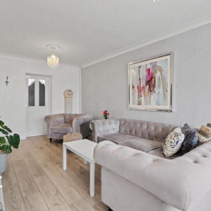 2 bedroom semi-detached house to rent - Photo 1