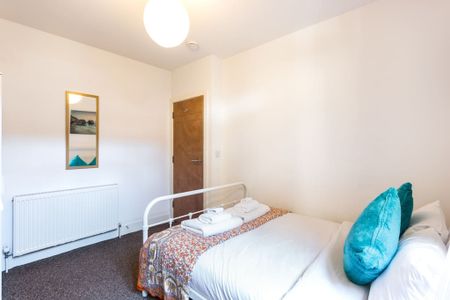 4 Bed Flat, Narford Rd, E5 - Photo 5
