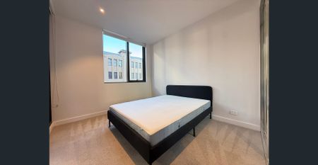 Furnished One Bed Plus Study In Darling SQ Arena - Photo 2