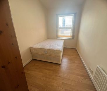 1 bedroom in a house share to rent - Photo 6