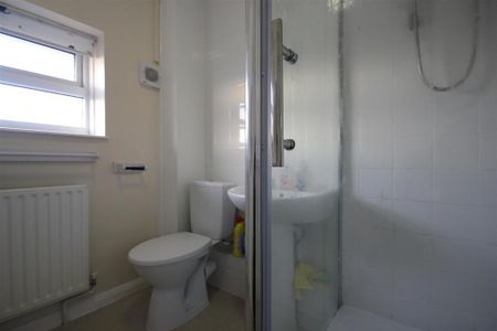 3 bedroom house to rent - Photo 2