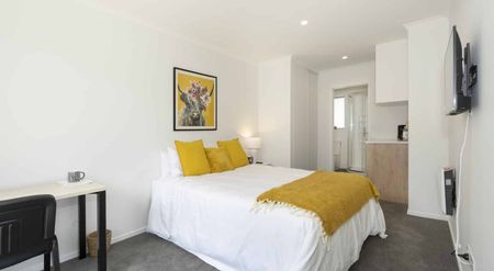 Modern Studio Rooms for Rent - Photo 2