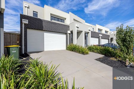 Immaculately Maintained Home in Prime Cranbourne Location - Photo 4