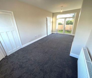 3 bedroom property to rent - Photo 1