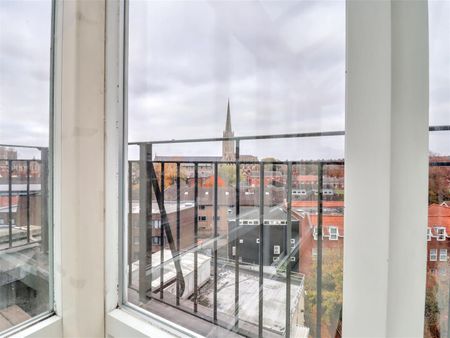 3 Bedroom Flat / Apartment to let - Photo 5