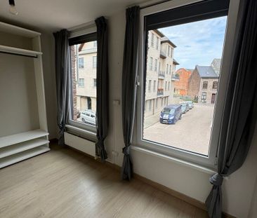 Instapklare woning met 2 slpk + ingerichte zolder - Photo 4